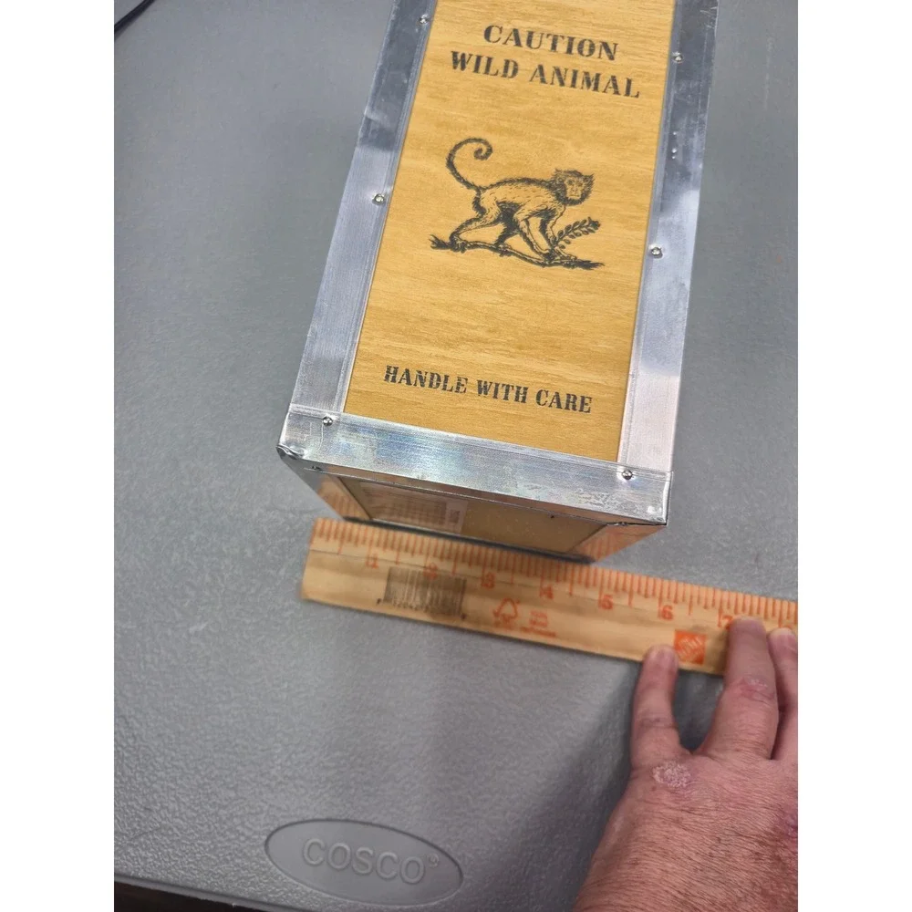 Monkey 47 Gin Wooden Crate Gift Box Schwarzwald Dry Gin Wild Animal Presentation